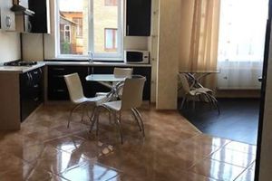 Сдается в аренду 2-комнатная квартира 63 кв. м в Тернополе