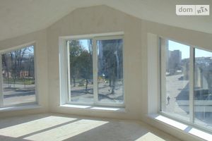 Сдается в аренду кафе, бар, ресторан 255.29 кв. м в 3-этажном здании