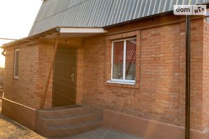 Продается дом на 2 этажа 80 кв. м с бассейном