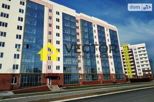 Продается 1-комнатная квартира 43 кв. м в Полтаве