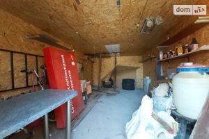 Продається окремий гараж під легкове авто на 15 кв. м