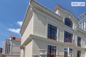 Продается дом на 3 этажа 575 кв. м с баней/сауной