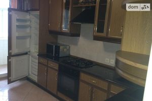 Сдается в аренду 3-комнатная квартира 80 кв. м в Виннице
