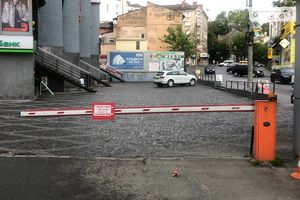 Продається приміщення вільного призначення 68 кв. м в 4-поверховій будівлі