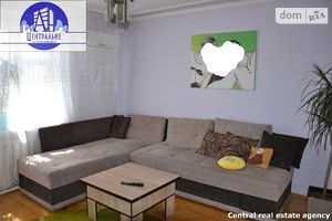 Продается 3-комнатная квартира 70 кв. м в Черновцах