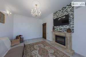 Продается 2-комнатная квартира 61 кв. м в Киеве