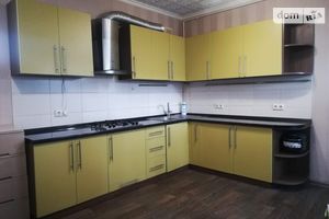 Продається одноповерховий будинок 94 кв. м з мансардою