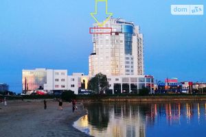 Продається 3-кімнатна квартира 135.5 кв. м у Хмельницькому