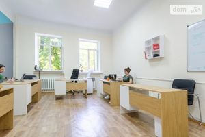 Сдается в аренду офис 37 кв. м в бизнес-центре