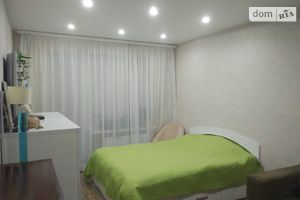 Продається 2-кімнатна квартира 56 кв. м у Одесі