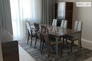 Сдается в аренду 4-комнатная квартира 165 кв. м в Киеве