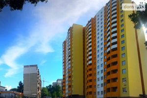 Продается 1-комнатная квартира 42.65 кв. м в Чернигове