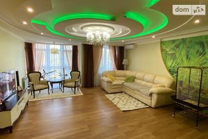 Продается 3-комнатная квартира 105 кв. м в Житомире