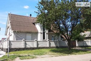 Продается дом на 2 этажа 160 кв. м с балконом