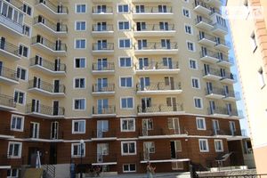 Продається нежитлове приміщення в житловому будинку 53.1 кв. м в 12-поверховій будівлі