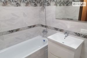 Продается 2-комнатная квартира 64.7 кв. м в Тернополе