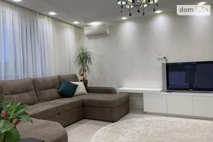 Продається 2-кімнатна квартира 78 кв. м у Дніпрі