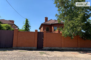 Продается дом на 2 этажа 178 кв. м с подвалом