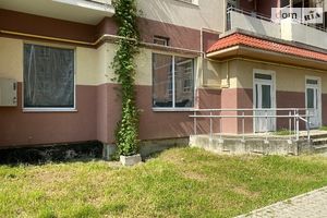 Сдается в аренду помещения свободного назначения 80 кв. м в 6-этажном здании