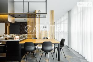 Сдается в аренду 5-комнатная квартира 250 кв. м в Киеве