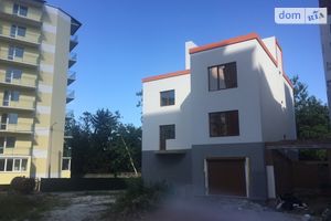 Продается 4-комнатная квартира 120 кв. м в Тернополе