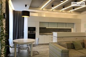 Продается 3-комнатная квартира 95 кв. м в Днепре