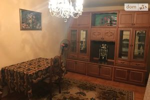 Продается 2-комнатная квартира 56.5 кв. м в Ужгороде