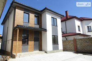 Продається будинок 2 поверховий 144 кв. м з гаражем