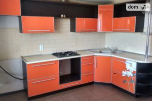 Продається 3-кімнатна квартира 84 кв. м у Хмельницькому