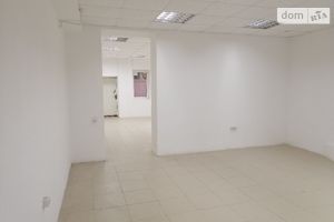 Продается офис 62.6 кв. м в нежилом помещении в жилом доме