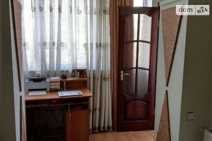 Сдается в аренду 3-комнатная квартира 64 кв. м в Виннице