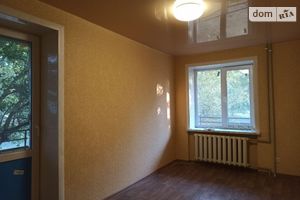 Продается 2-комнатная квартира 50.3 кв. м в Лисичанске