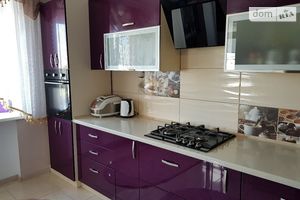 Продается 3-комнатная квартира 72 кв. м в Хмельницком