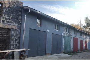 Продается место в гаражном кооперативе под бус на 50 кв. м