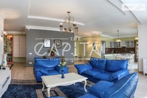 Продается 3-комнатная квартира 123 кв. м в Киеве