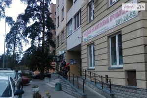 Здається в оренду кімната 42 кв. м у Києві