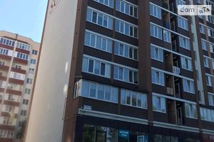 Продається 2-кімнатна квартира 92.44 кв. м у Хмельницькому