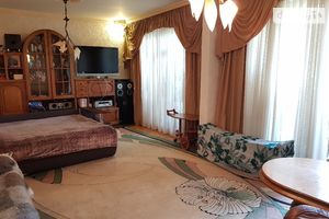 Продается 3-комнатная квартира 95.2 кв. м в Хмельницком