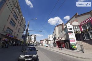 Продается торгово-развлекательный комплекс 101 кв. м в 10-этажном здании