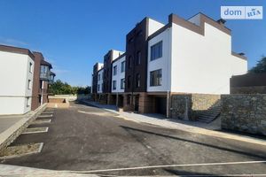 Продается дом на 3 этажа 320 кв. м с беседкой