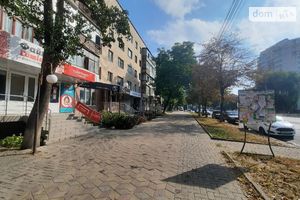 Сдается в аренду нежилое помещение в жилом доме 46.5 кв. м в 1-этажном здании