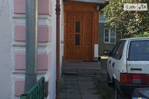 Продается 4-комнатная квартира 90 кв. м в Тернополе