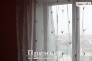 Продается 4-комнатная квартира 120 кв. м в Одессе