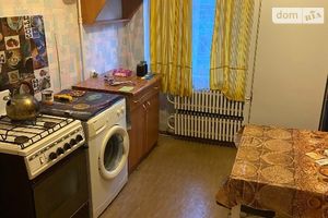 Продается 3-комнатная квартира 64 кв. м в Днепре