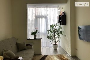 Продається 1-кімнатна квартира 39.7 кв. м у Одесі