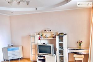 Продается 3-комнатная квартира 103 кв. м в Киеве