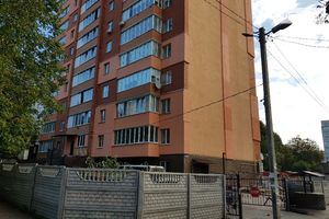 Продается 2-комнатная квартира 68.3 кв. м в Хмельницком