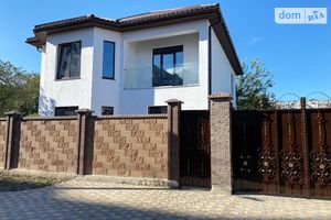 Продается дом на 2 этажа 170 кв. м с террасой