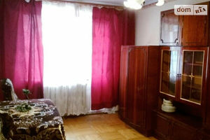 Продается 3-комнатная квартира 42 кв. м в Песчанке