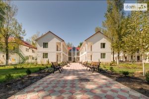 Продается торгово-развлекательный комплекс 4500 кв. м в 2-этажном здании